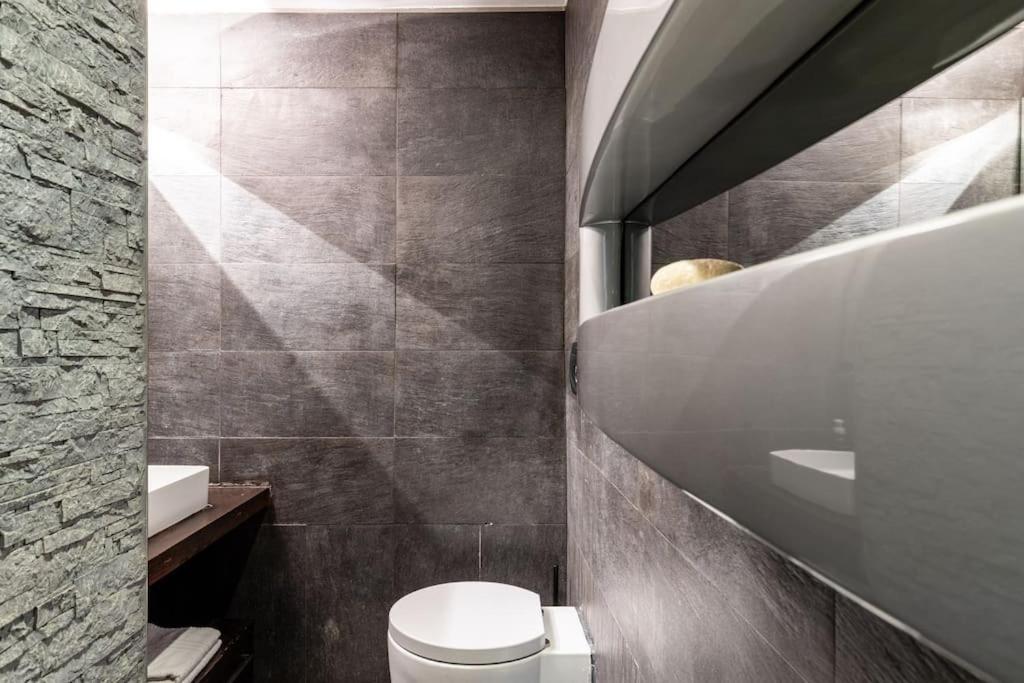 Art Inn Centro Naples Luaran gambar