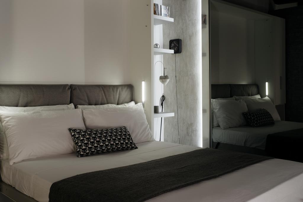 Art Inn Centro Naples Luaran gambar